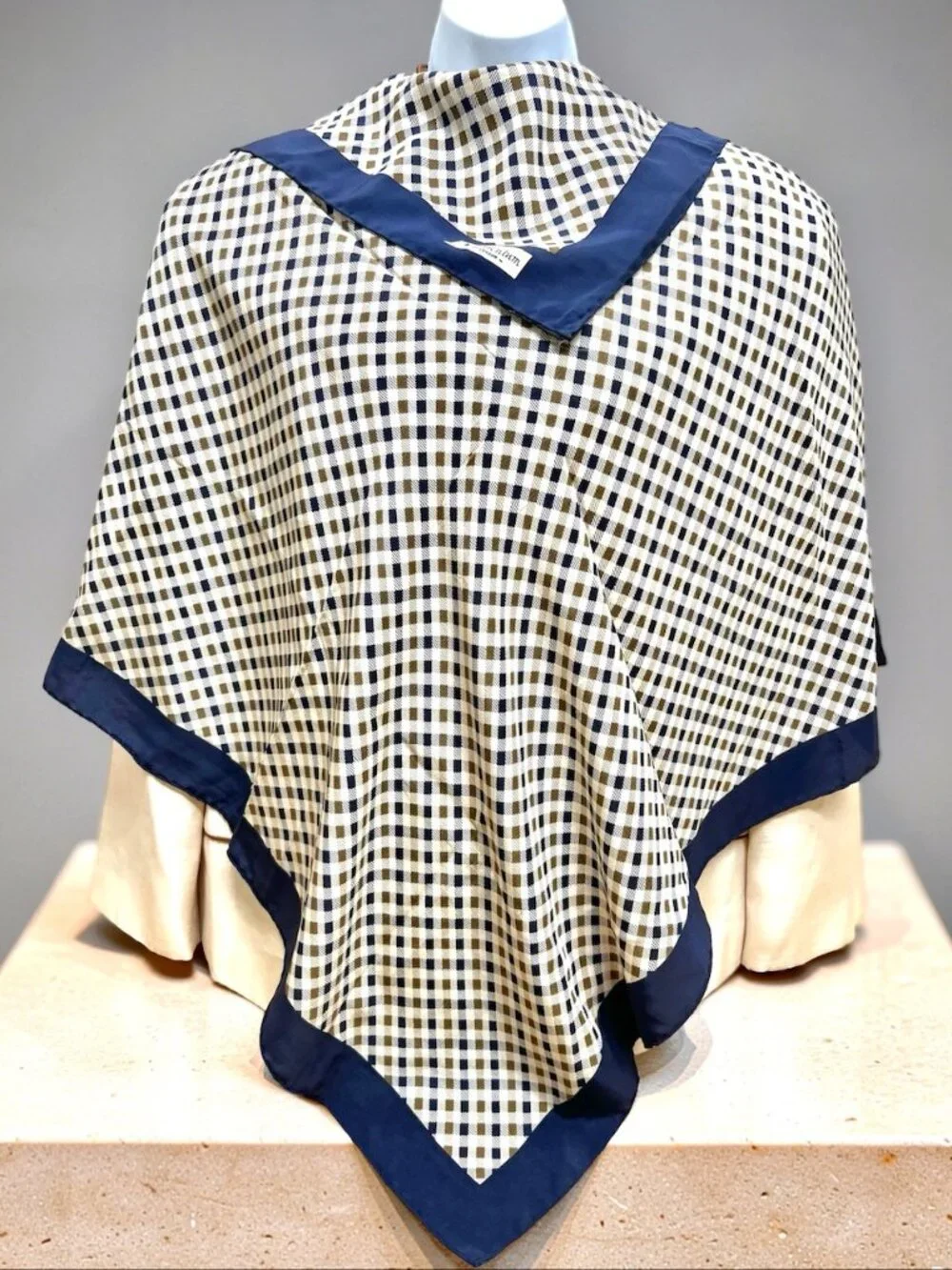 100% Silk 34